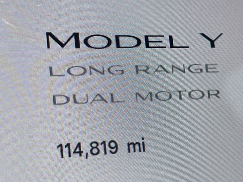Used 2023 Tesla Model Y Long Range AWD/4WD image 17