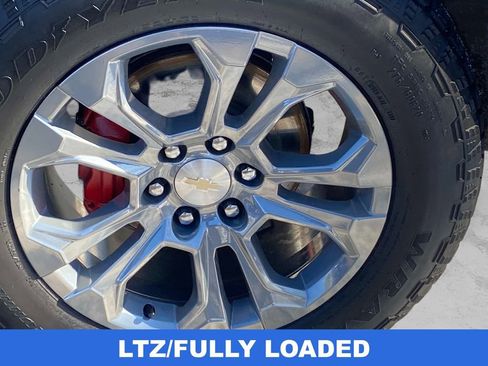 Used 2022 Chevrolet Silverado 1500 LTZ image 29