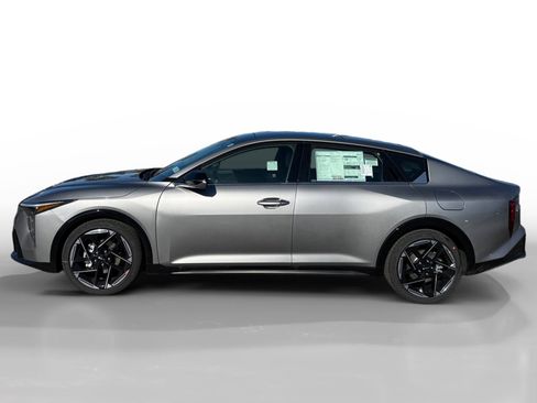 New 2026 Kia K4 GT-Line image 2