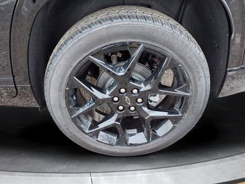 New 2026 Chevrolet Traverse RS image 15