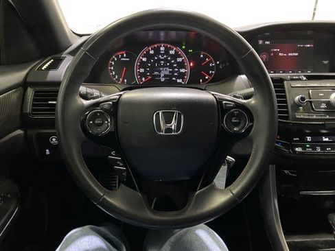 Used 2017 Honda Accord Sport Special Edition image 17
