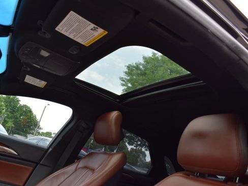 Used 2017 Lincoln MKZ Reserve w/ Climate Package FWD image 34
