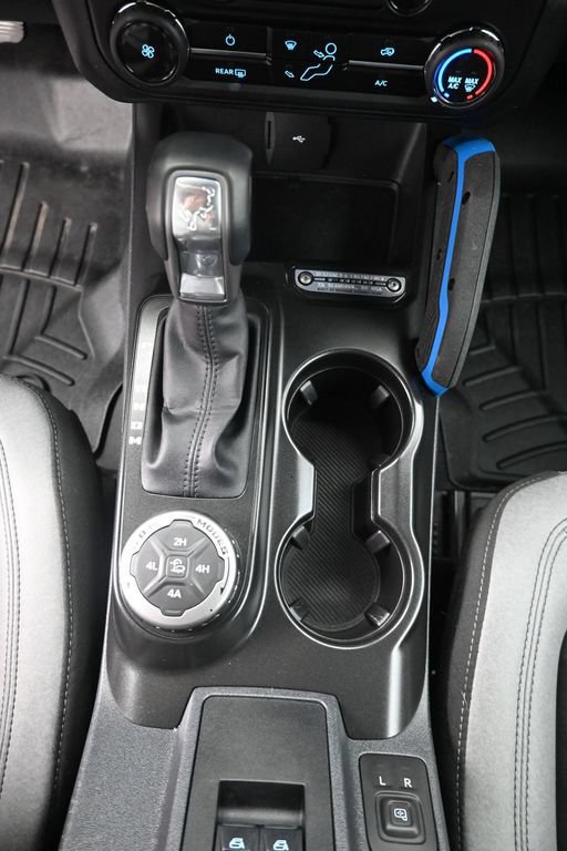 Used 2023 Ford Bronco Black Diamond w/ Sasquatch Package AWD/4WD image 17