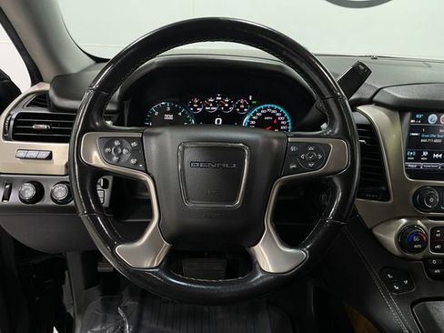 Used 2019 GMC Yukon XL Denali w/ Denali Ultimate Package image 23