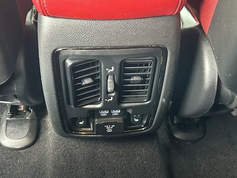 Used 2019 Dodge Durango R/T w/ Blacktop Package image 23