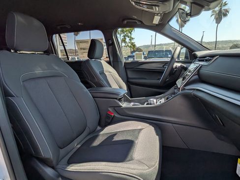 New 2026 Jeep Grand Cherokee L Laredo AWD/4WD image 26
