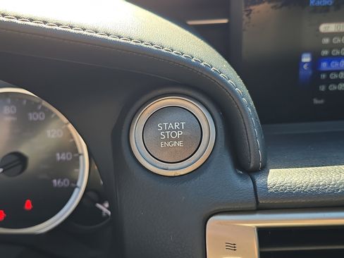 Used 2015 Lexus IS 250 image 27