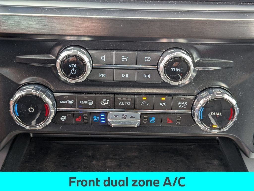 Used 2024 Ford F350 Lariat w/ Sport Appearance Package AWD/4WD image 21