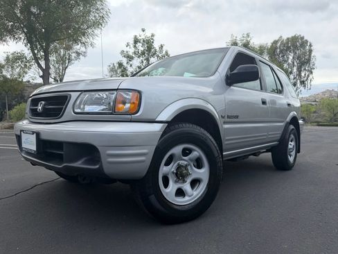 Used 2001 Honda Passport EX image 1