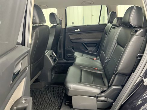 Used 2023 Volkswagen Atlas SE image 22