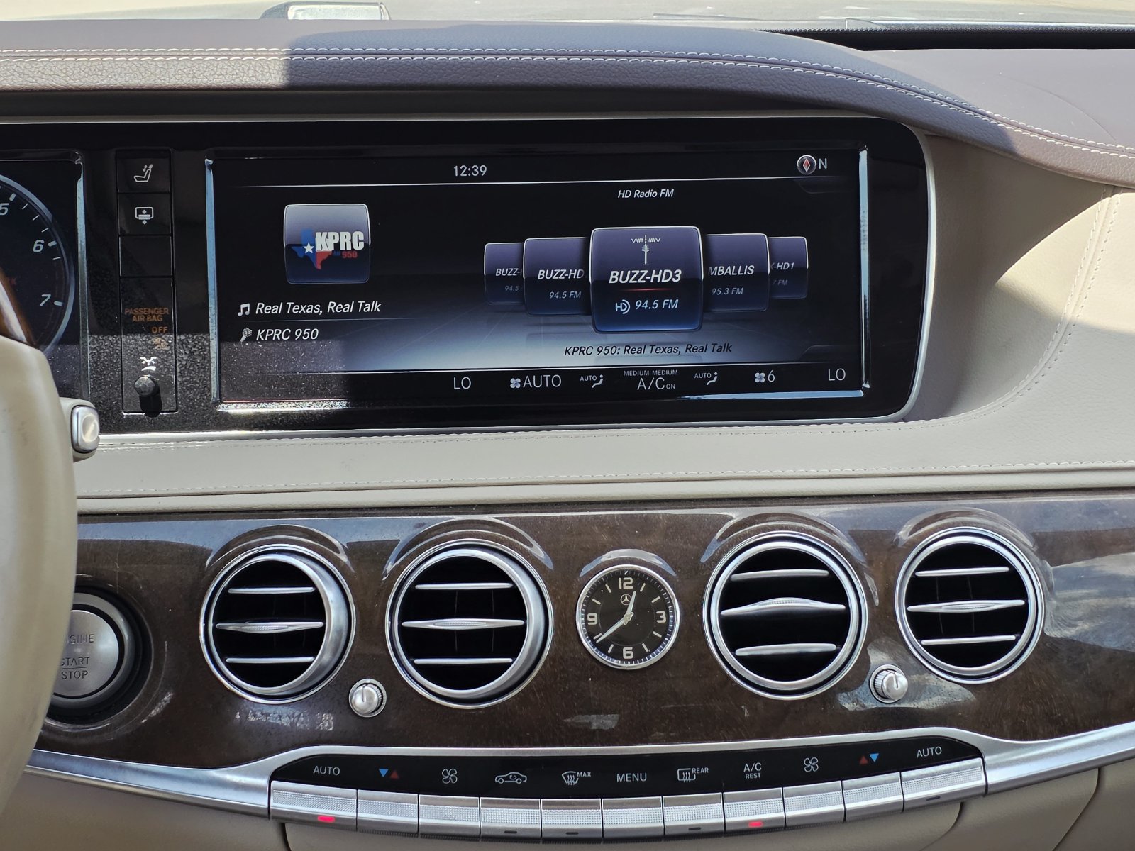 Used 2016 Mercedes-Benz S 550 Sedan image 22