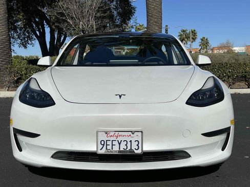 Used 2021 Tesla Model 3 Standard Range Plus image 43