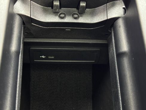 Used 2020 Mercedes-Benz A 35 AMG 4MATIC image 34