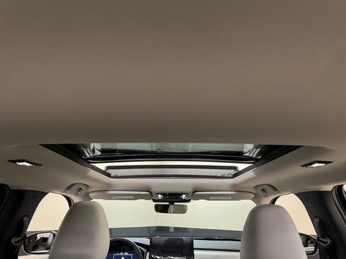 New 2026 Mitsubishi Outlander SE image 21