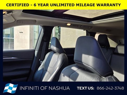 Certified 2024 INFINITI QX60 Luxe w/ Vision Package AWD/4WD image 8