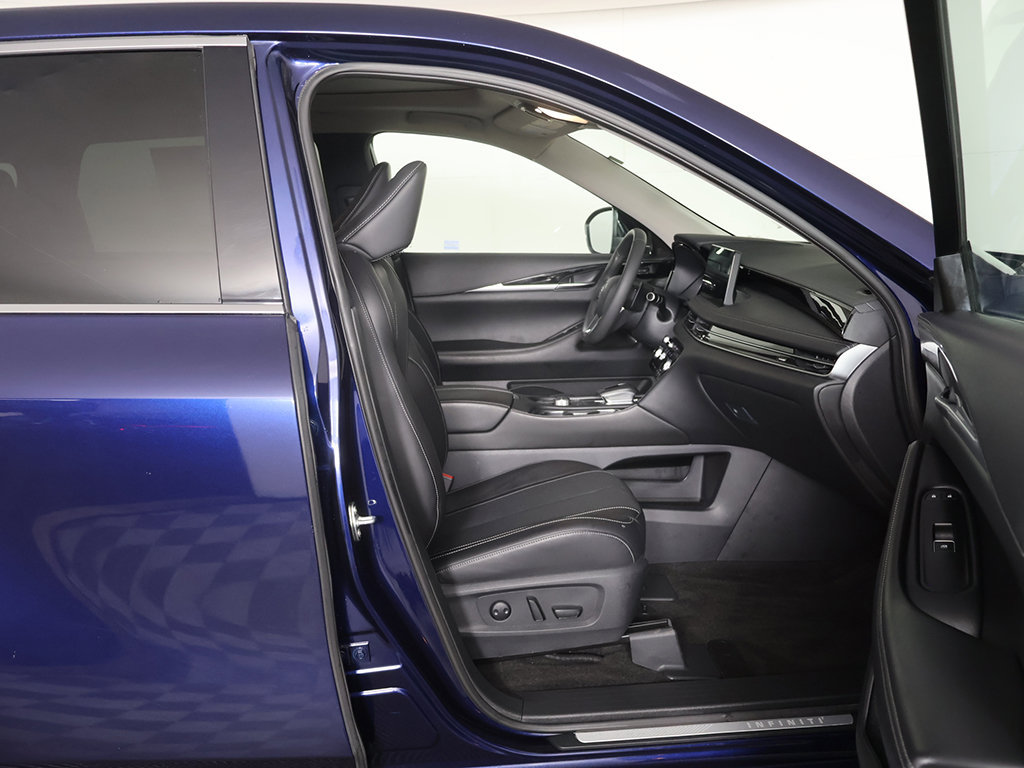Used 2025 INFINITI QX60 Pure AWD/4WD image 30