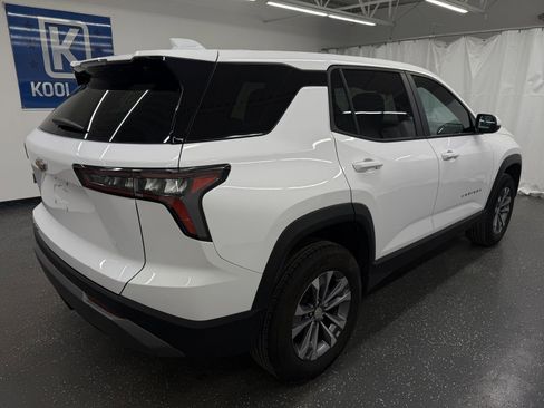 Certified 2025 Chevrolet Equinox LT image 2