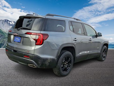 Used 2022 GMC Acadia AT4 w/ Technology Package image 6