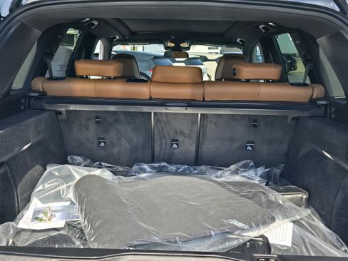 New 2026 BMW X5 xDrive50e w/ Executive Package image 9