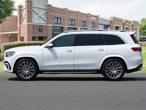 Certified 2026 Mercedes-Benz GLS 580 4MATIC image 8