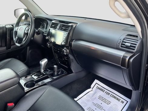 Used 2021 Toyota 4Runner TRD Pro AWD/4WD image 31