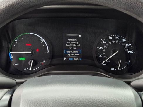 Used 2024 Toyota Sienna LE image 20