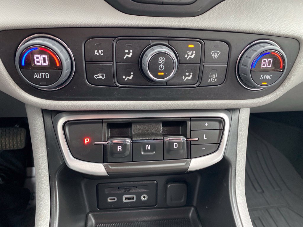 Used 2023 GMC Terrain SLT w/ Infotainment Package II AWD/4WD image 21