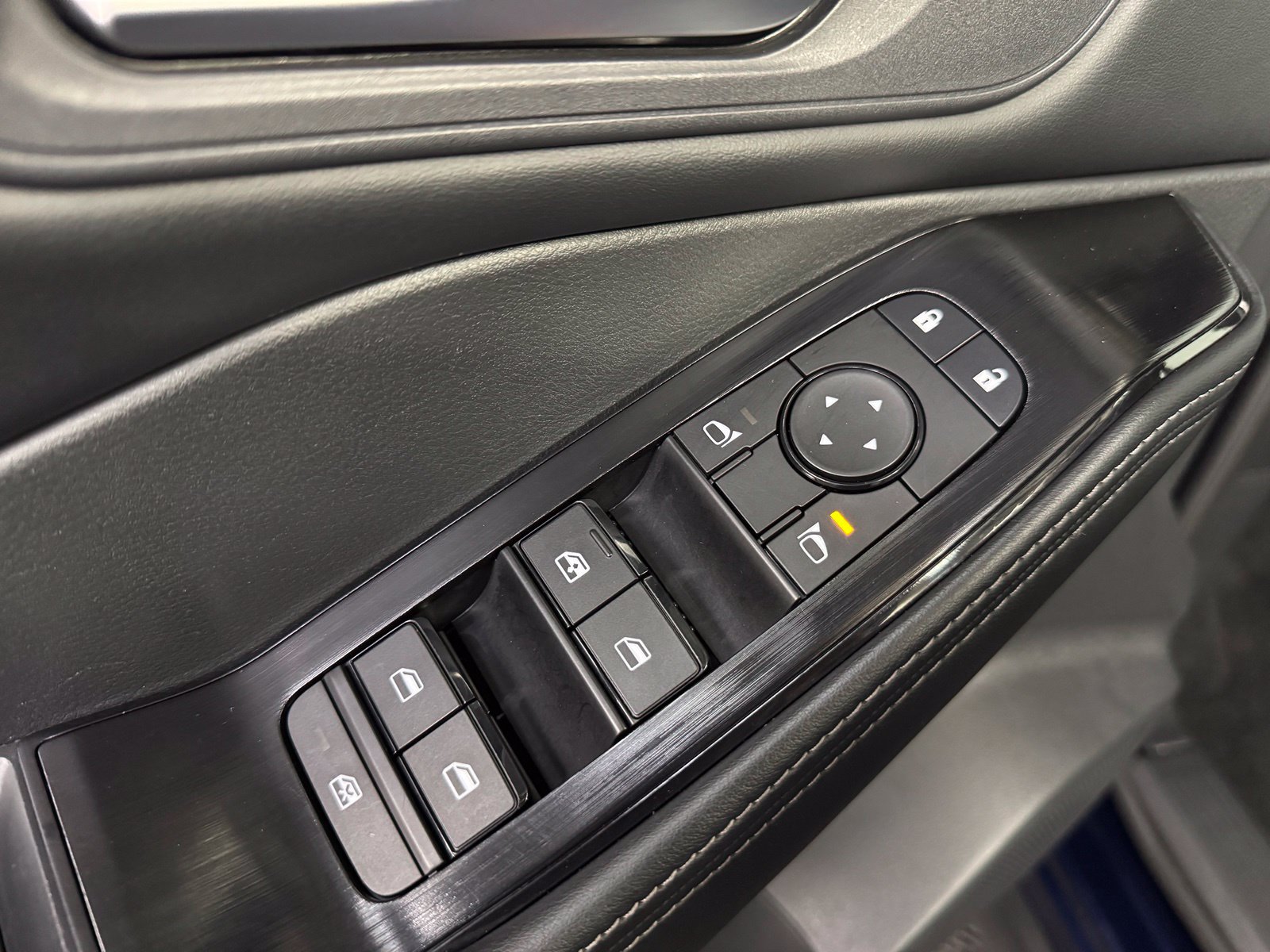 Certified 2026 Nissan Rogue SV AWD/4WD image 24