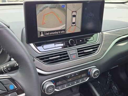 Used 2024 Nissan Altima 2.5 SL image 24