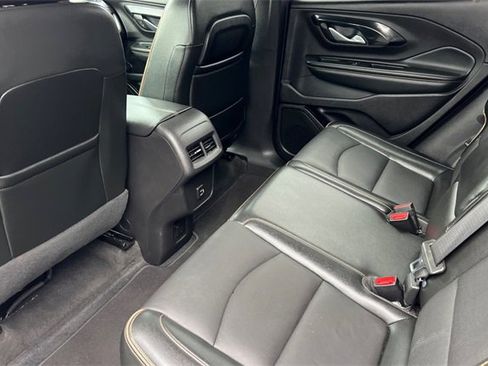 Used 2024 GMC Terrain AT4 image 16