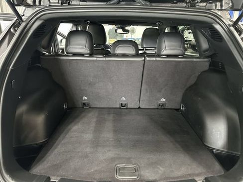 Used 2023 Jeep Compass Limited w/ Elite Group AWD/4WD image 26