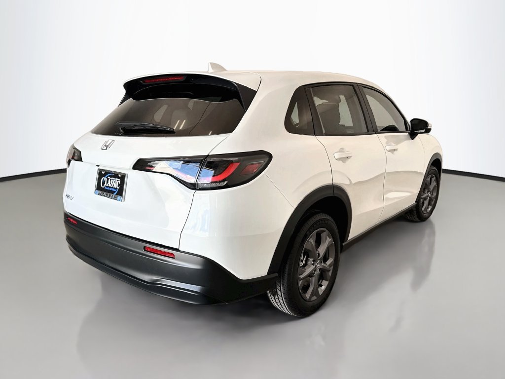 Used 2026 Honda HR-V LX image 7