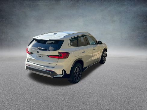 New 2026 BMW X1 xDrive28i w/ Technology Package image 8