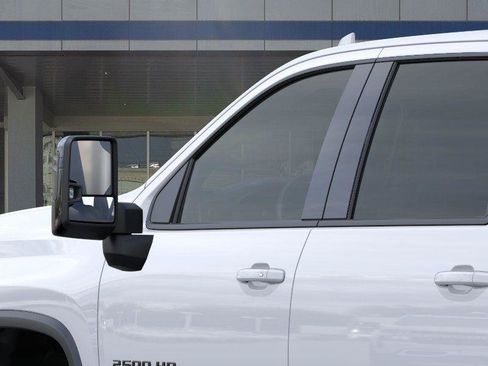 New 2026 Chevrolet Silverado 2500 LTZ w/ LTZ Plus Package AWD/4WD image 12