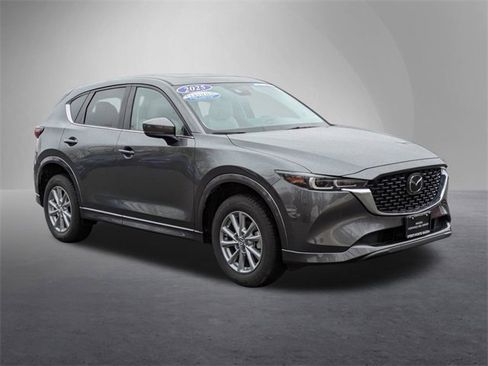 Used 2025 MAZDA CX-5 AWD 2.5 S w/ Preferred Package image 5