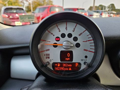 Used 2012 MINI Cooper Hardtop image 12