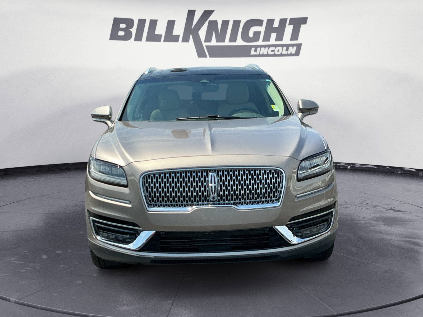 Used 2020 Lincoln Nautilus Reserve w/ Equipment Group 201A FWD image 8