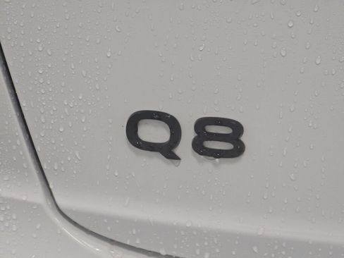 Certified 2025 Audi Q8 Premium Plus w/ Premium Plus Package image 32
