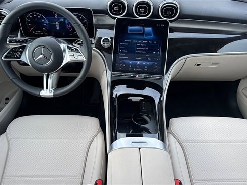 Certified 2026 Mercedes-Benz GLC 300 4MATIC image 15