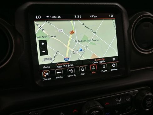 Used 2023 Jeep Wrangler Unlimited w/ Cold Weather Group AWD/4WD image 19