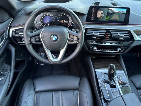 Used 2017 BMW 530i image 14