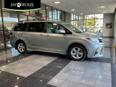 Certified 2020 Toyota Sienna LE