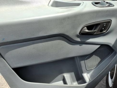 Used 2019 Ford Transit 250 148 Low Roof RWD image 13