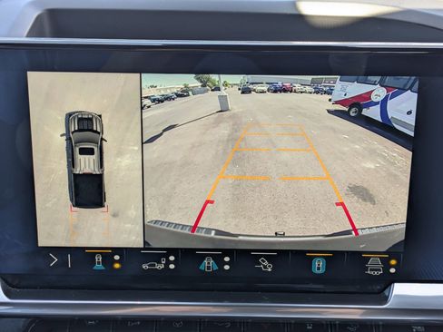Used 2023 Chevrolet Silverado 1500 LT Trail Boss w/ Convenience Package II AWD/4WD image 20