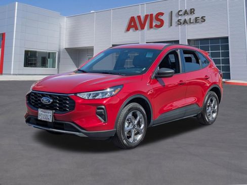 Used 2025 Ford Escape ST-Line image 1