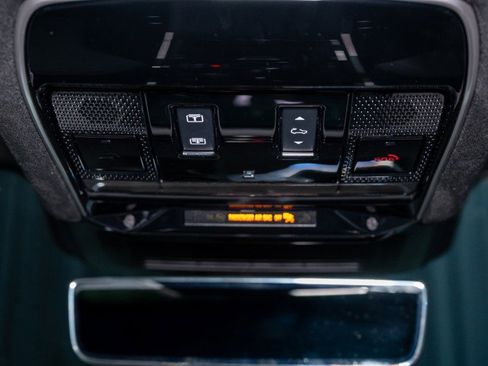 Used 2024 Land Rover Range Rover Sport SV Edition One Carbon Bronze image 25