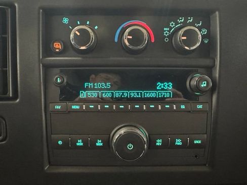 New 2026 Chevrolet Express 2500 w/ Driver Convenience Package RWD image 15
