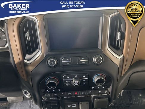 Used 2021 Chevrolet Silverado 1500 High Country w/ Technology Package image 12