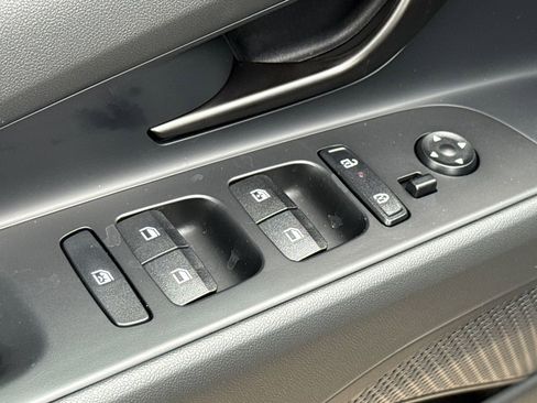 New 2026 Hyundai Elantra SEL Sport Premium FWD image 19