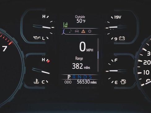 Used 2020 Toyota Tundra SR5 image 6